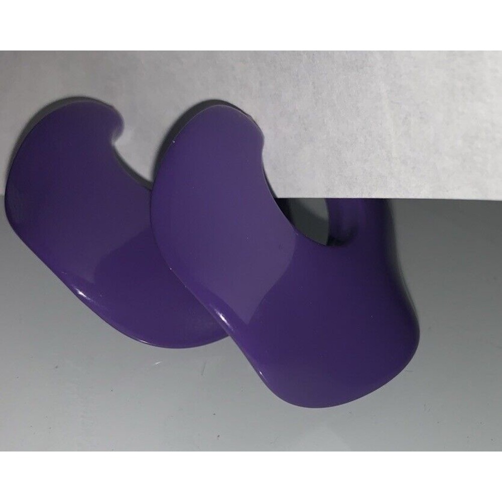 Vintage Purple Wavy Shaped Silver Tone Post Pierced Earrings